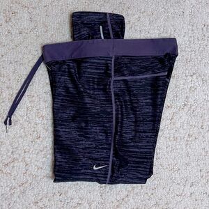 Nike Dri Fit Size L Plum & Black Women’s Leggings